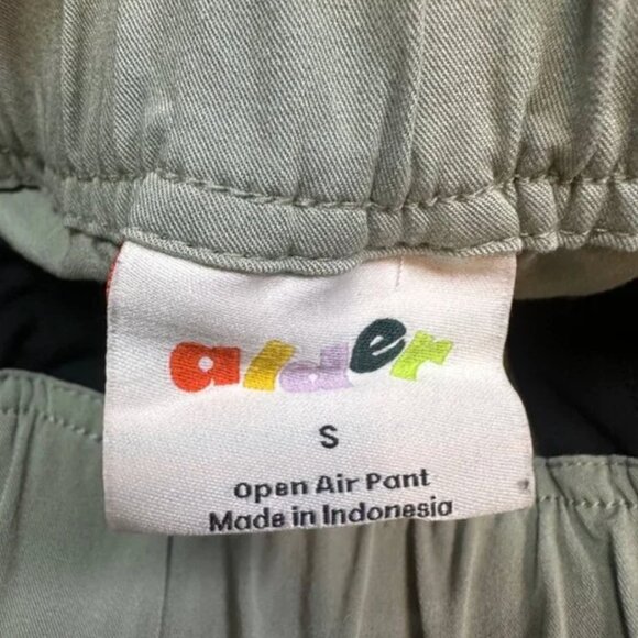 Alder Apparel Open Air Pant in Sage Green Size Women's Small - Picture 2 of 6